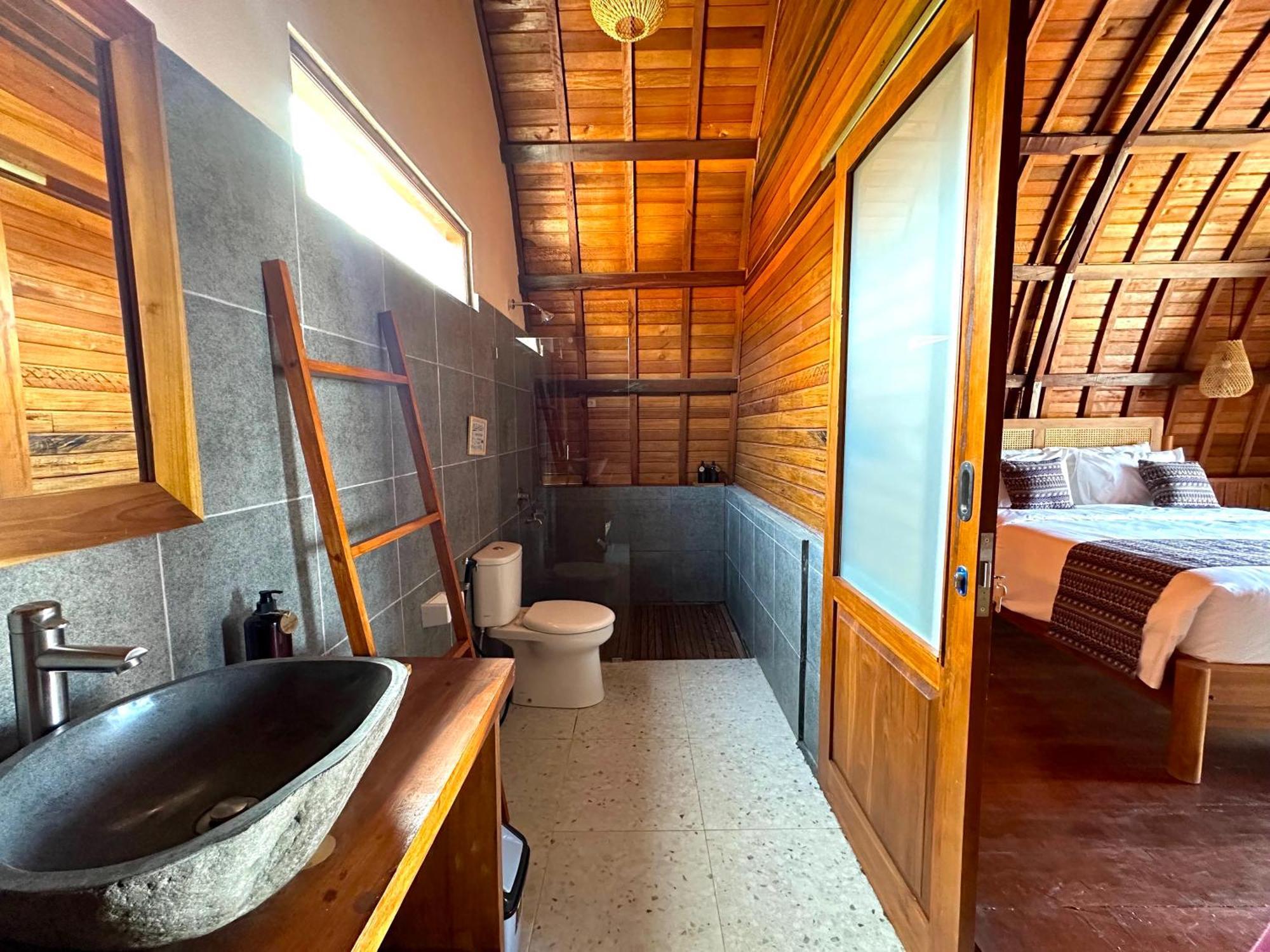 Puri Melati Hotel Uluwatu Екстериор снимка