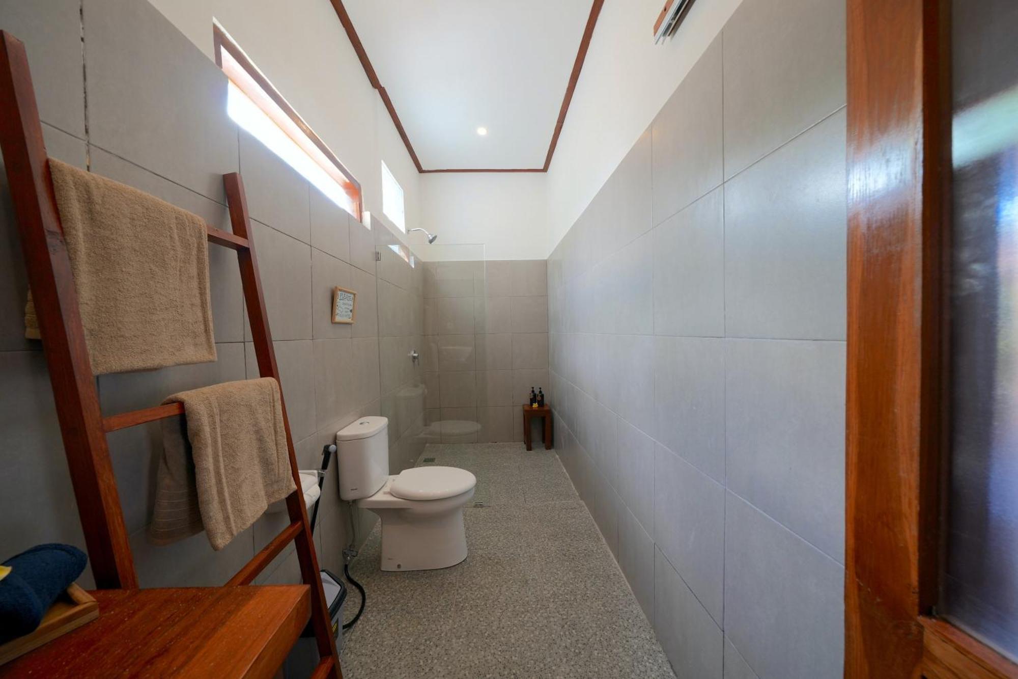 Puri Melati Hotel Uluwatu Екстериор снимка