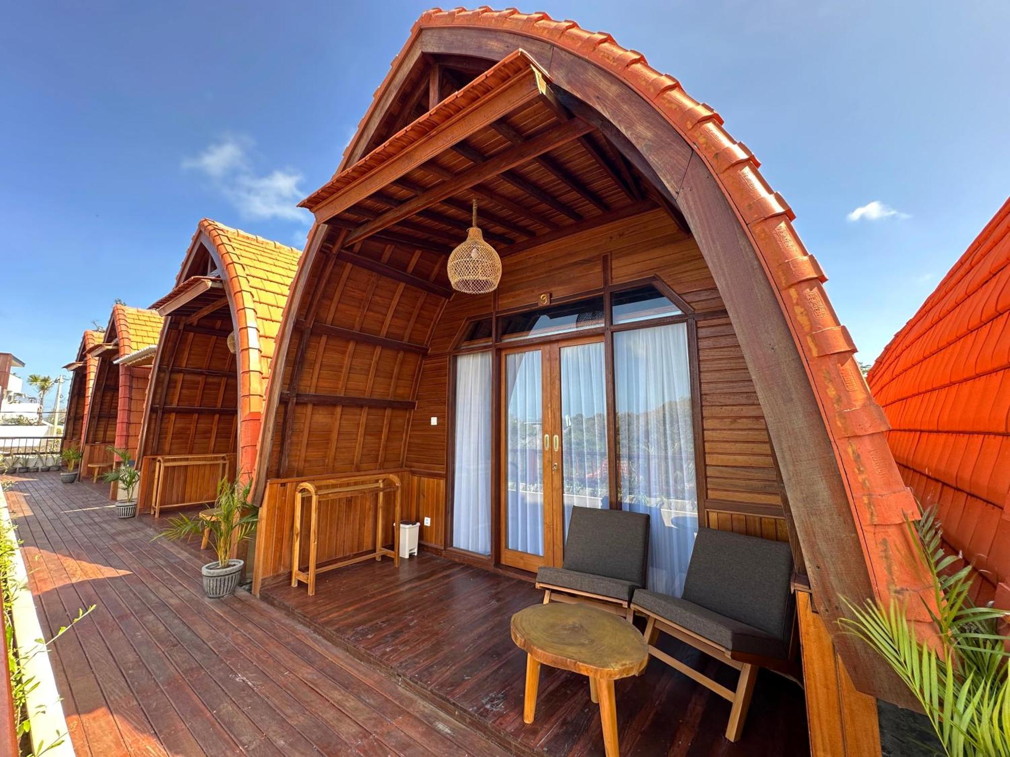 Puri Melati Hotel Uluwatu Екстериор снимка