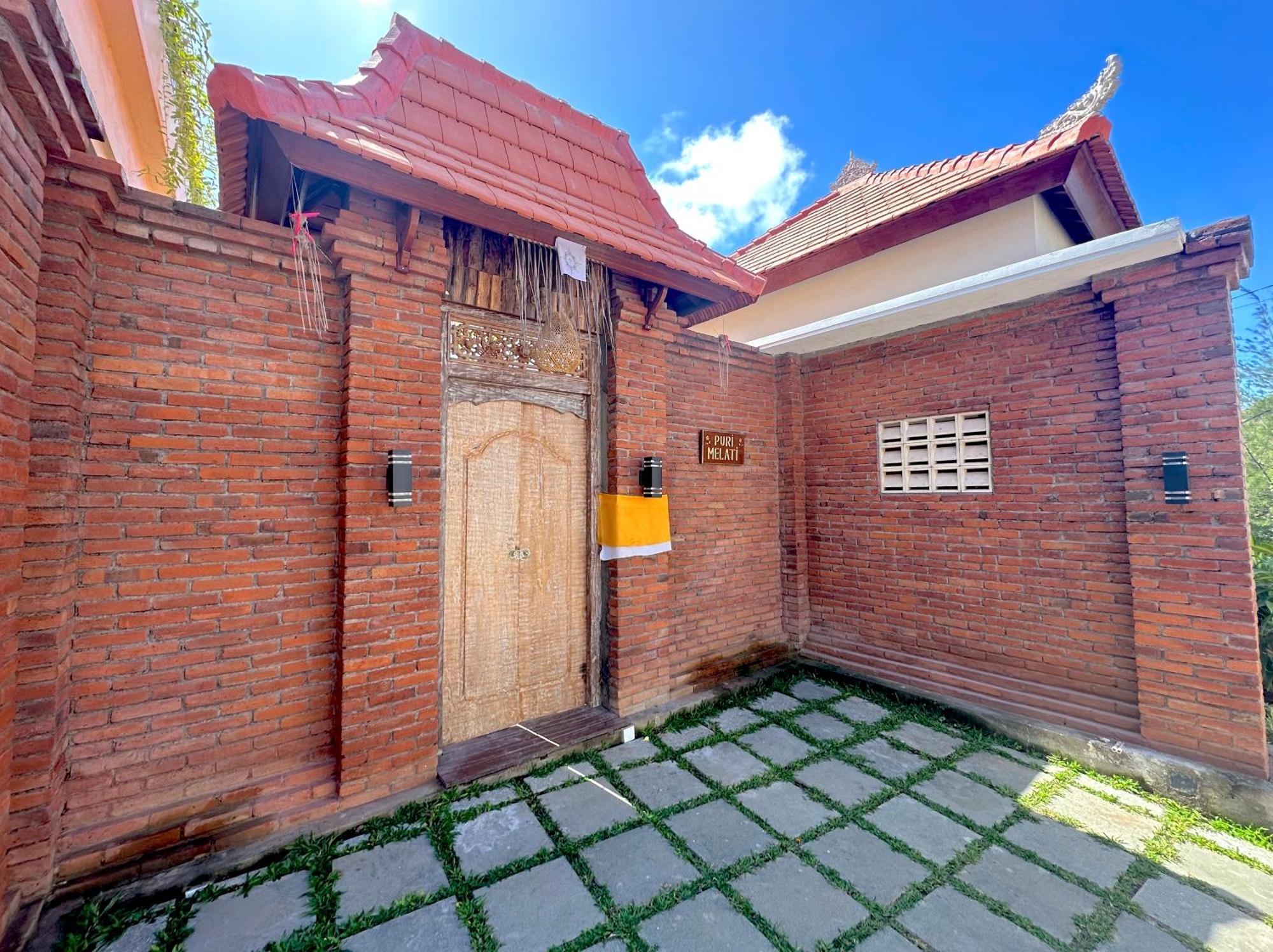 Puri Melati Hotel Uluwatu Екстериор снимка
